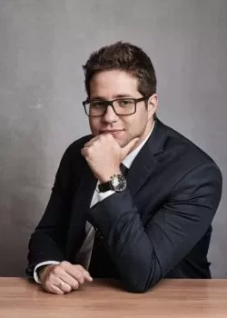 Dr. Marcelo Safe